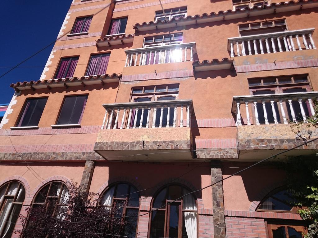 Hostal Real Los Andes Del Lago Copacabana  Ngoại thất bức ảnh