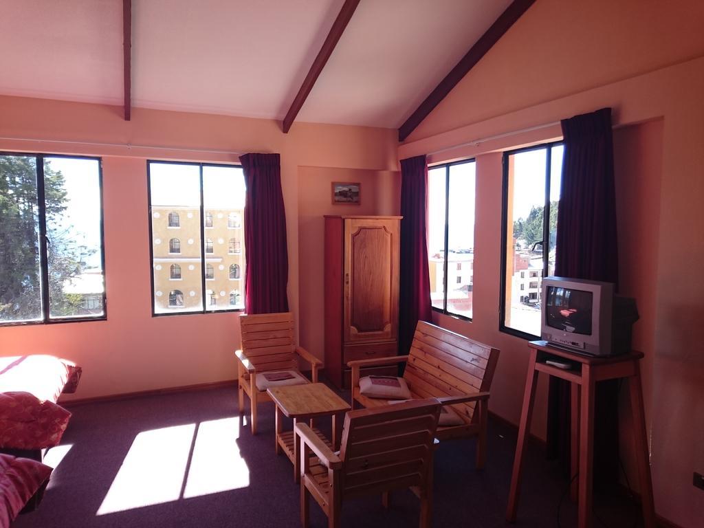 Hostal Real Los Andes Del Lago Copacabana  Ngoại thất bức ảnh