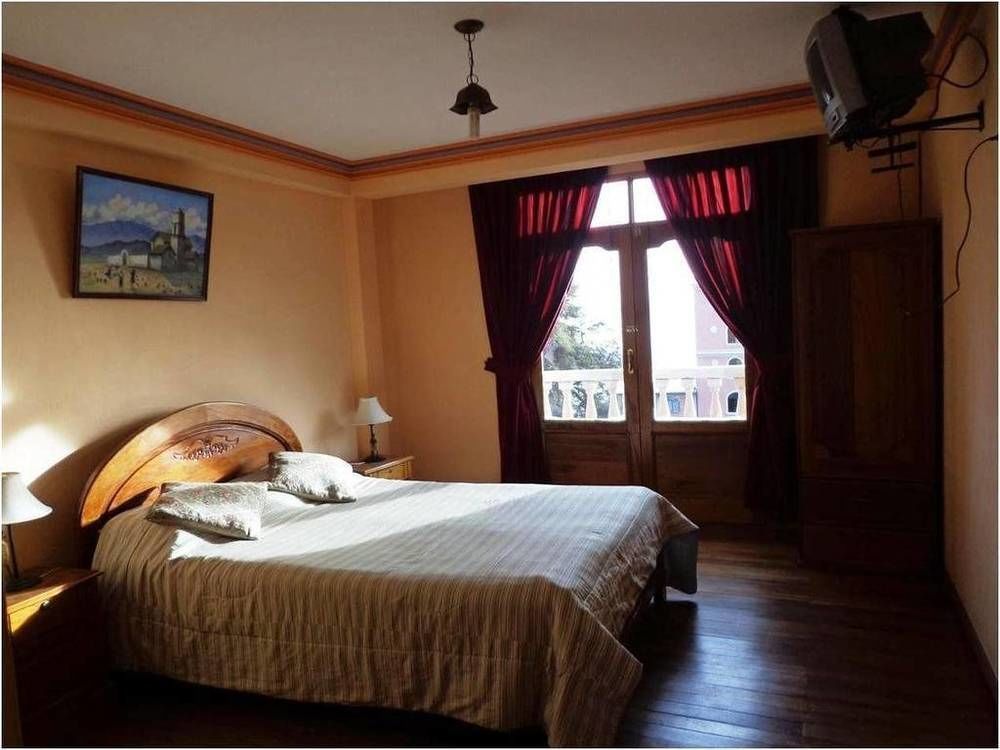Hostal Real Los Andes Del Lago Copacabana  Ngoại thất bức ảnh